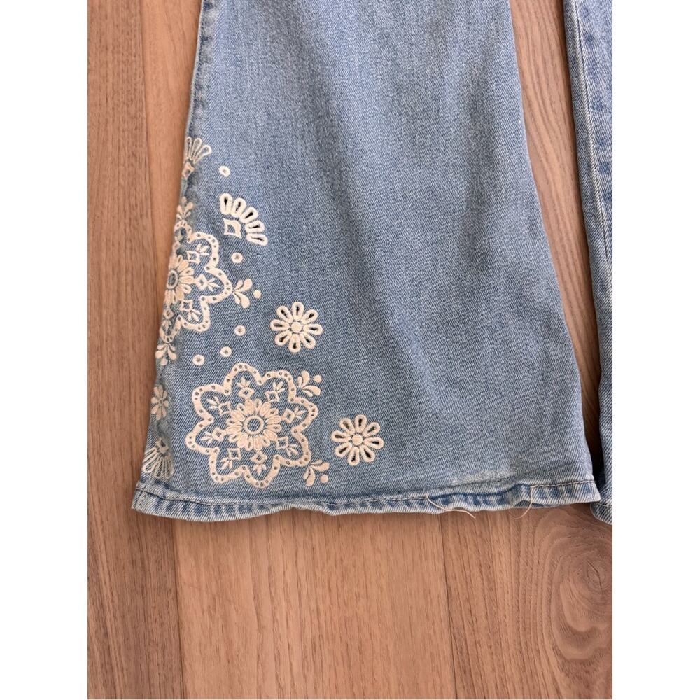 Hollister Light Blue Flare Jeans with White Floral Embroidered Hem - Picture 7 of 8